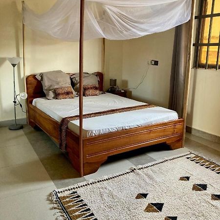 Porto-Novo : superbe appartement indépendant Extérieur photo